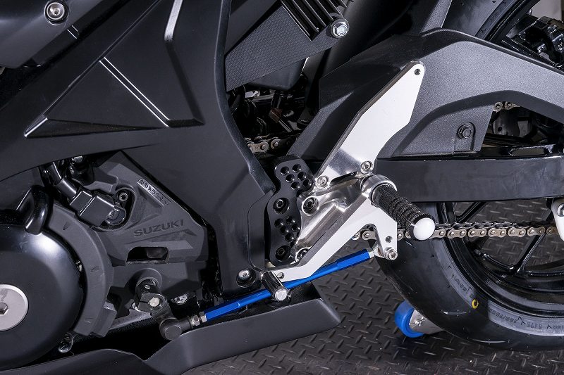 GSX-R125/150 ライディングステップ